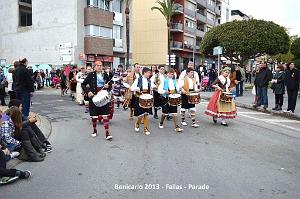 50- Parade 089